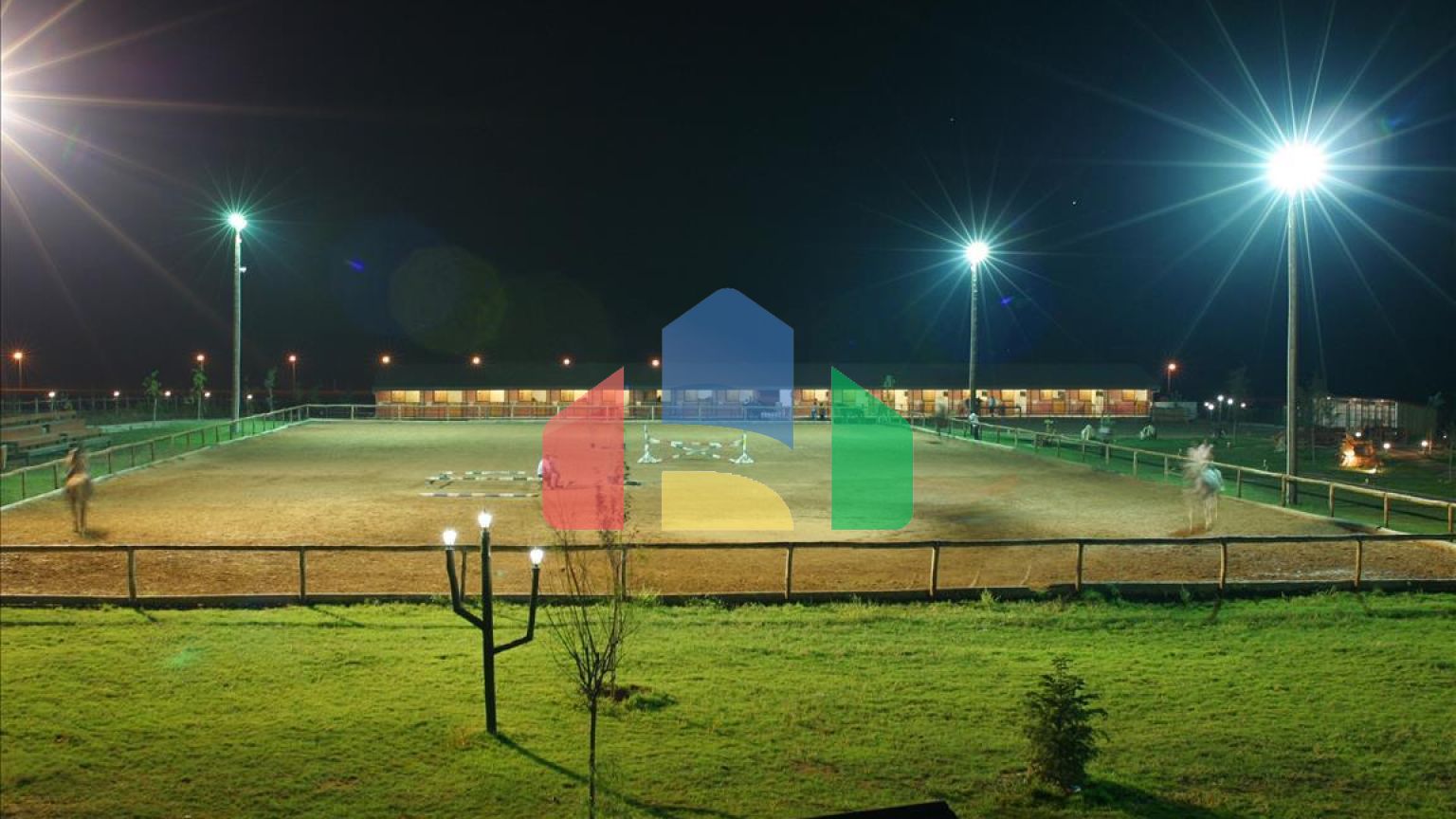 Продажа - Бизнес 1600 m² в пригороде Салоник