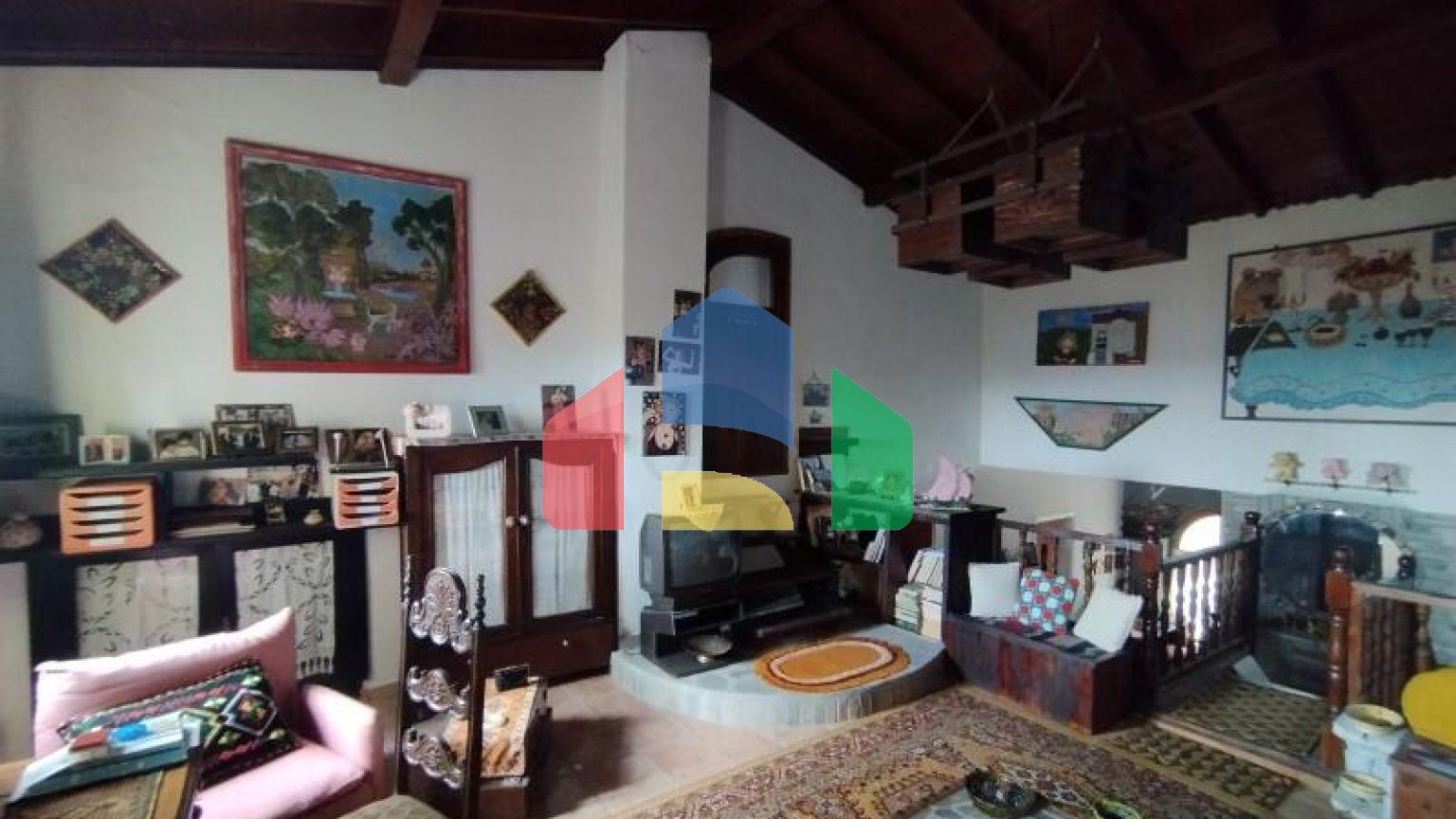 Продаж - Готель 1460 m² в передмісті Салонік