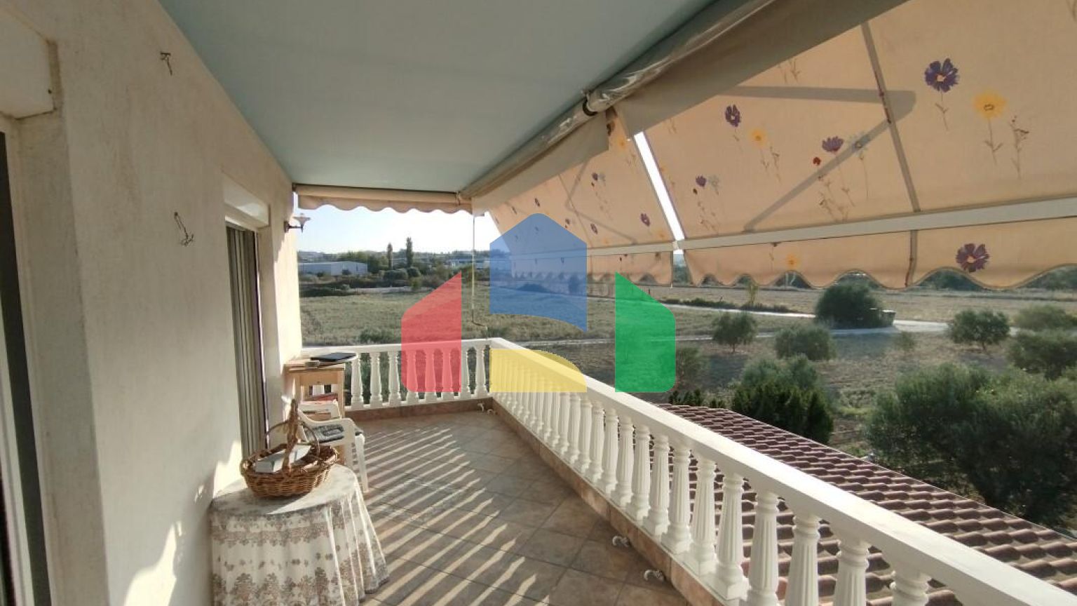 Продаж - Котедж 300 m² в передмісті Салонік