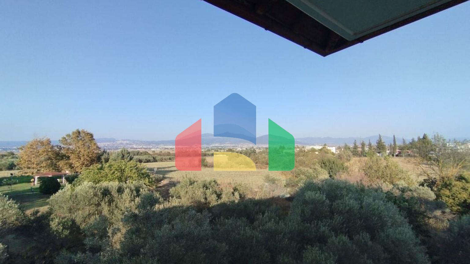 Продаж - Котедж 300 m² в передмісті Салонік