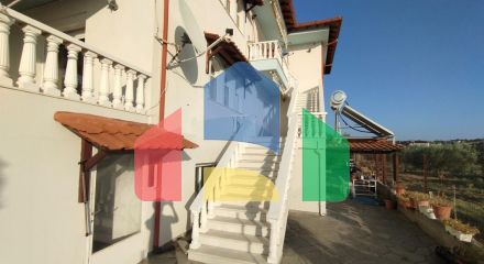 Продаж - Котедж 300 m² в передмісті Салонік