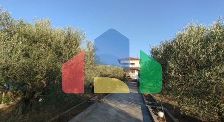 Продаж - Котедж 300 m² в передмісті Салонік