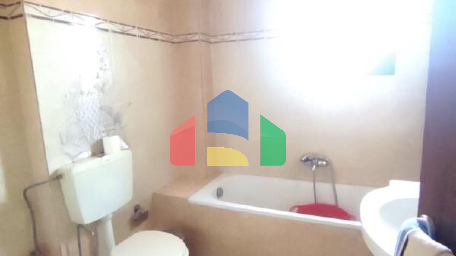 Продаж - Котедж 280 m² в передмісті Салонік