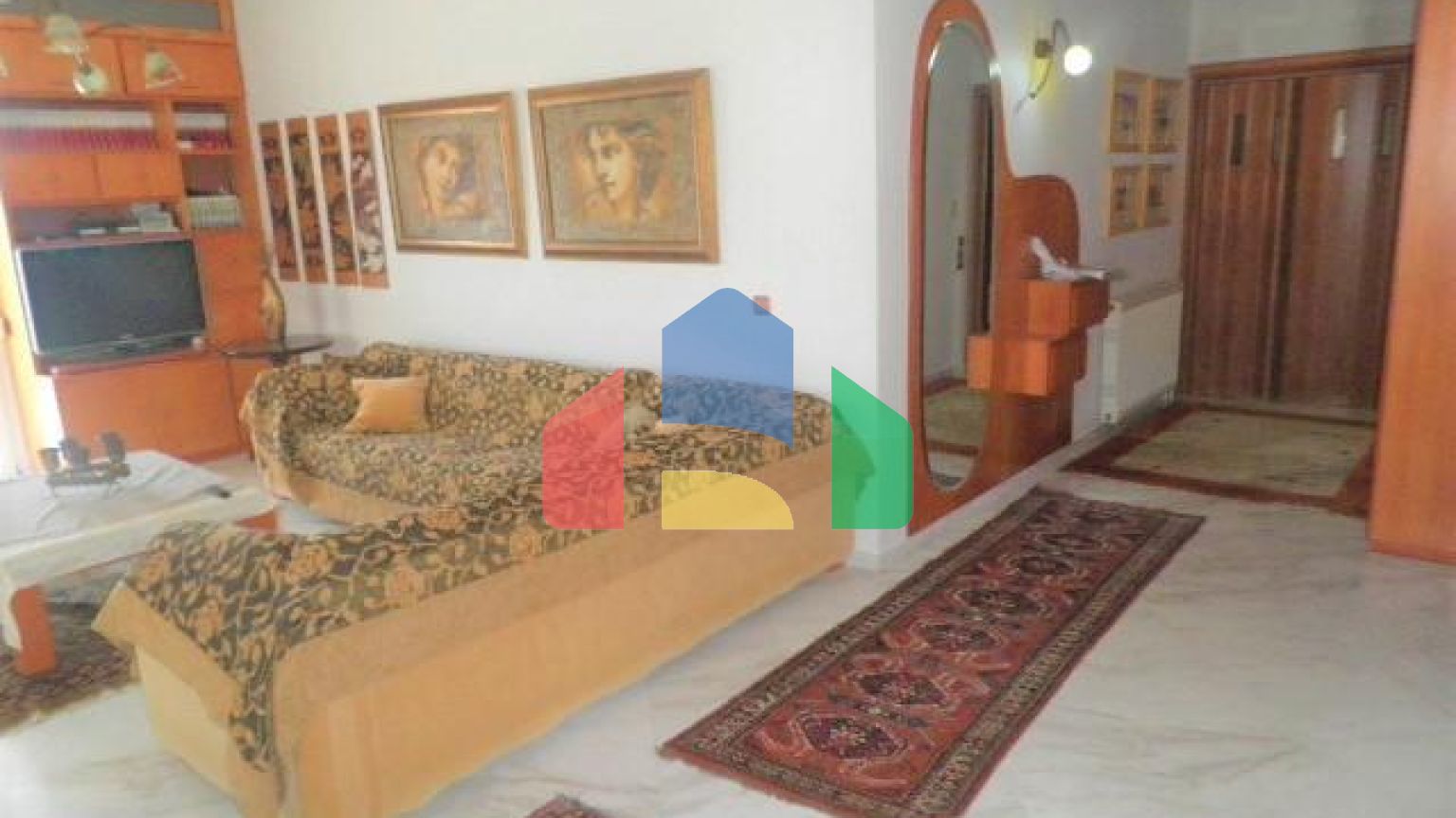 Продажа - Здание 700 m² в пригороде Салоник