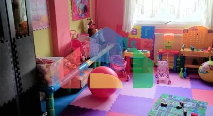 Продажа - Здание 700 m² в пригороде Салоник