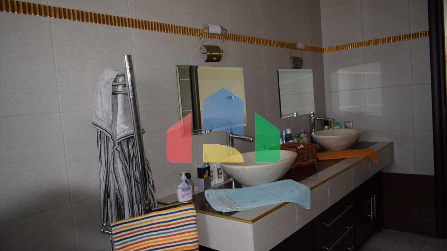 Продажа - Вилла 560 m² в пригороде Салоник