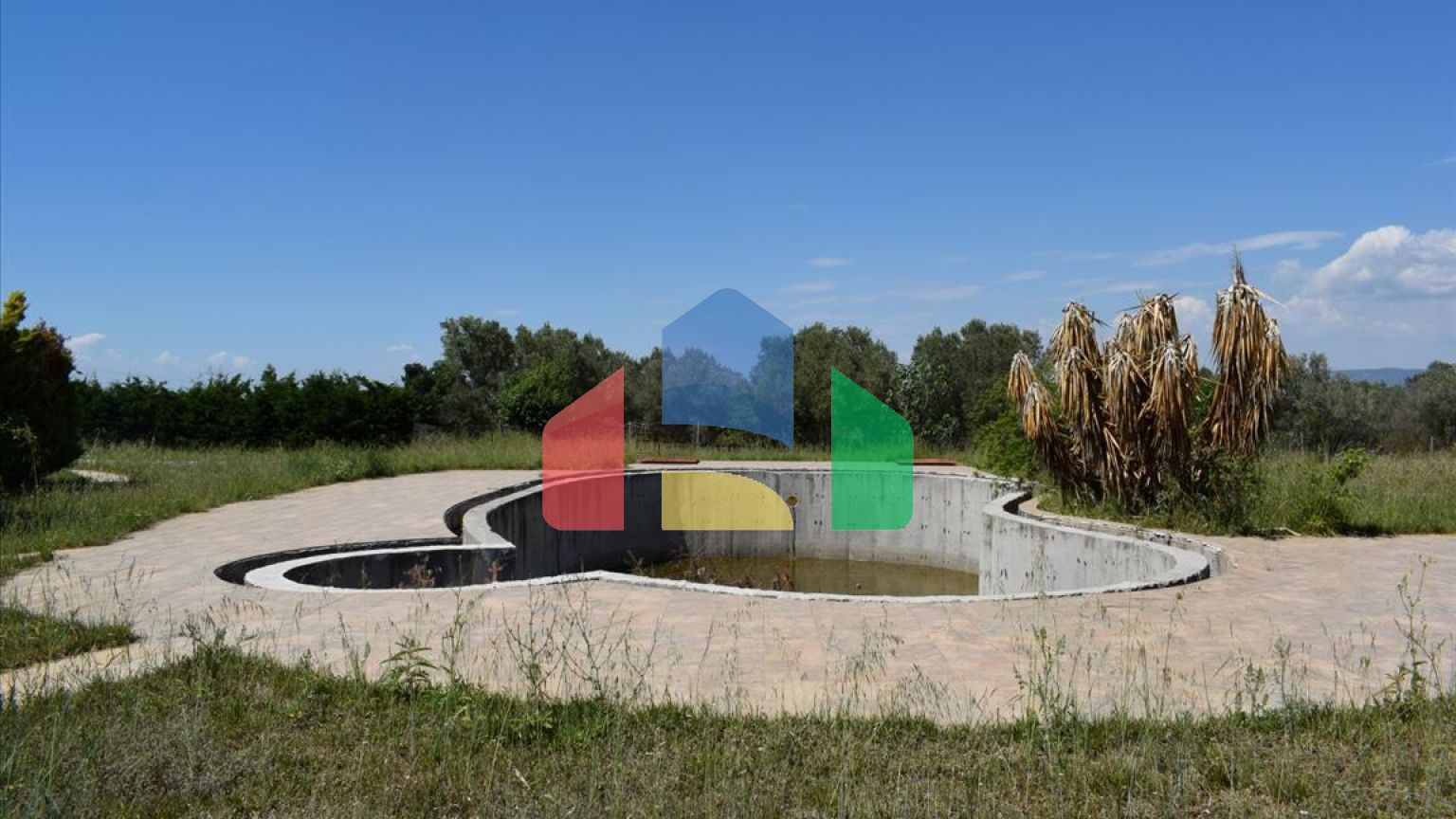 Продажа - Вилла 560 m² в пригороде Салоник