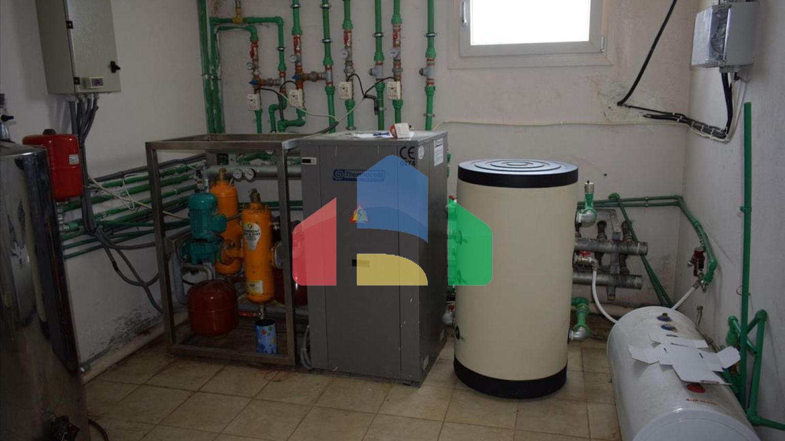 Продажа - Вилла 560 m² в пригороде Салоник