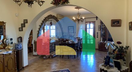 Продажа - Коттедж 420 m² в пригороде Салоник