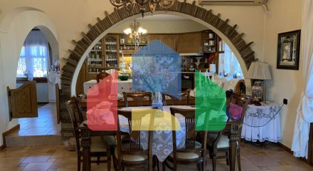 Продаж - Котедж 420 m² в передмісті Салонік