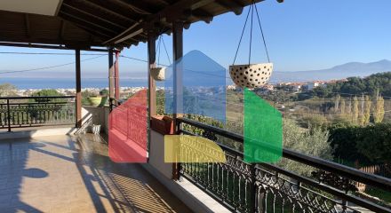 Продаж - Котедж 420 m² в передмісті Салонік