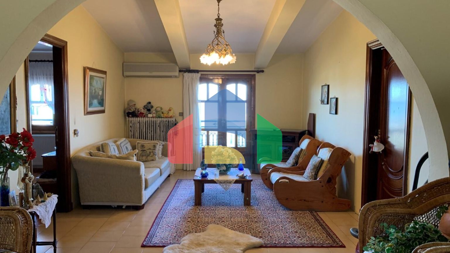 Продаж - Котедж 420 m² в передмісті Салонік