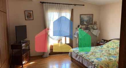 Продаж - Котедж 420 m² в передмісті Салонік