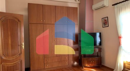 Продаж - Котедж 420 m² в передмісті Салонік