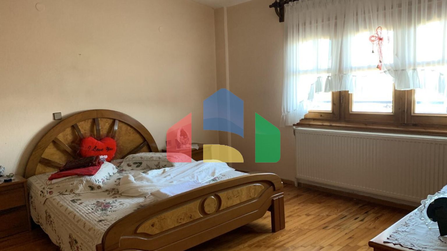 Продаж - Котедж 420 m² в передмісті Салонік