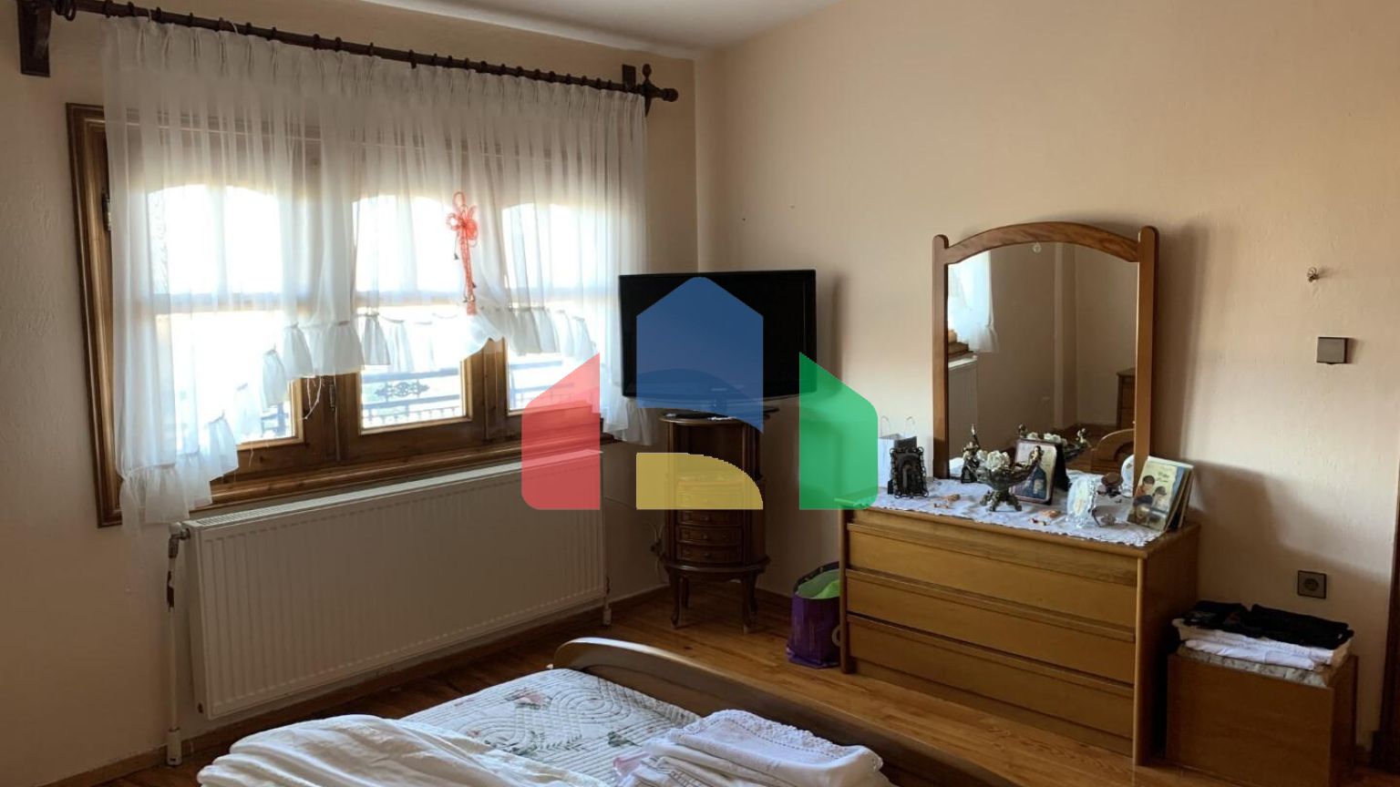 Продаж - Котедж 420 m² в передмісті Салонік