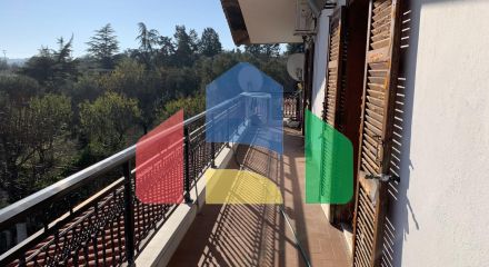 Продаж - Котедж 420 m² в передмісті Салонік