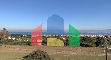 Продаж - Котедж 420 m² в передмісті Салонік