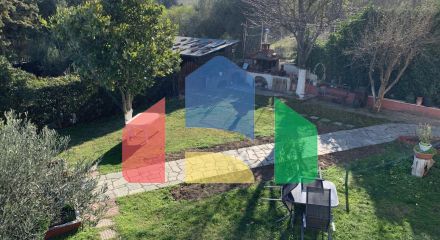 Продаж - Котедж 420 m² в передмісті Салонік