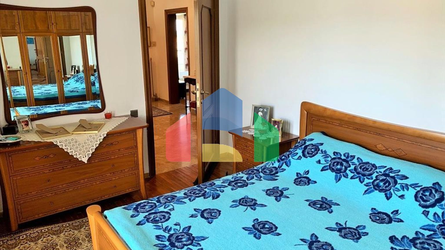 Продаж - Котедж 400 m² в передмісті Салонік