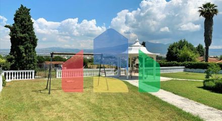 Продаж - Котедж 400 m² в передмісті Салонік Продаж - Котедж 400 m² в передмісті Салонік