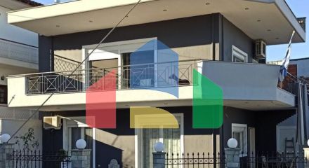 Продаж - Котедж 305 m² в передмісті Салонік