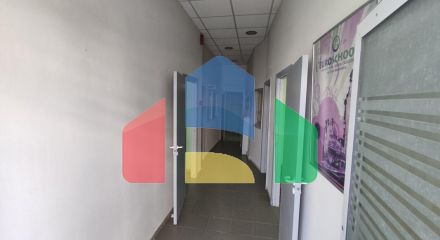 Продаж - Будівля 220 m² в передмісті Салонік