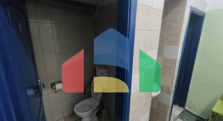Продаж - Будівля 220 m² в передмісті Салонік