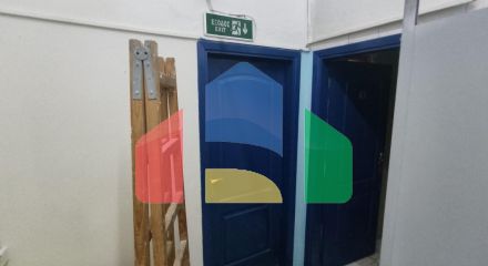 Продаж - Будівля 220 m² в передмісті Салонік