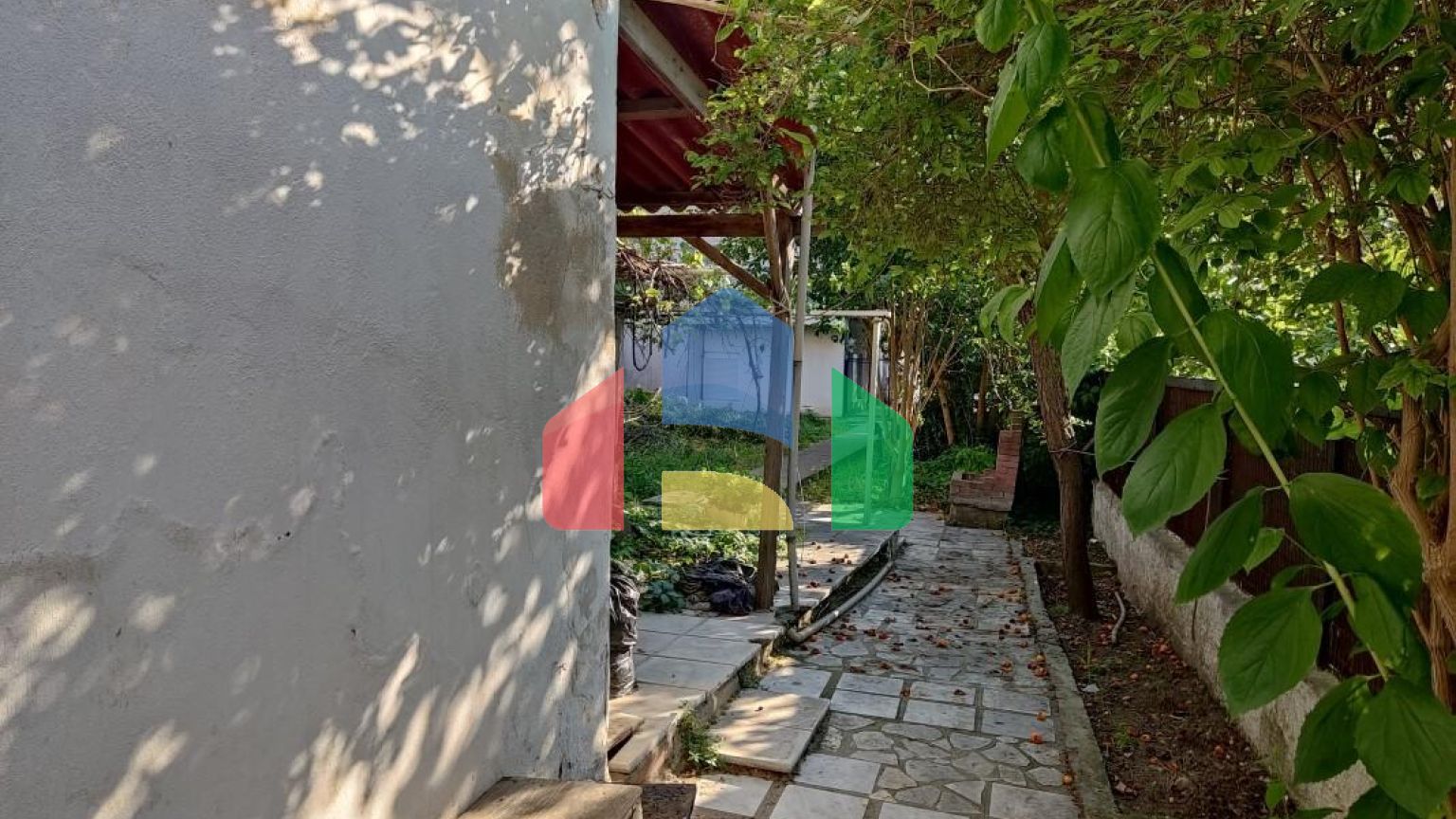 Продажа - Здание 220 m² в пригороде Салоник