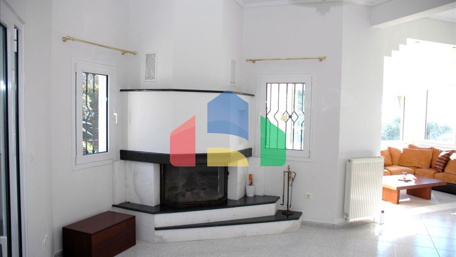 Продаж - Котедж 285 m² в передмісті Салонік