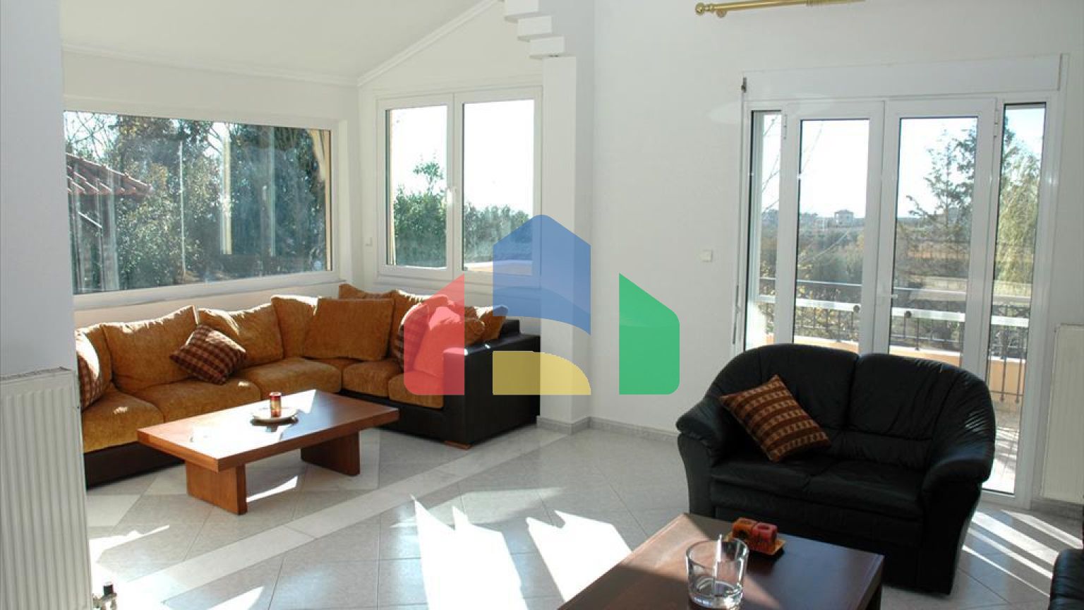 Продаж - Котедж 285 m² в передмісті Салонік