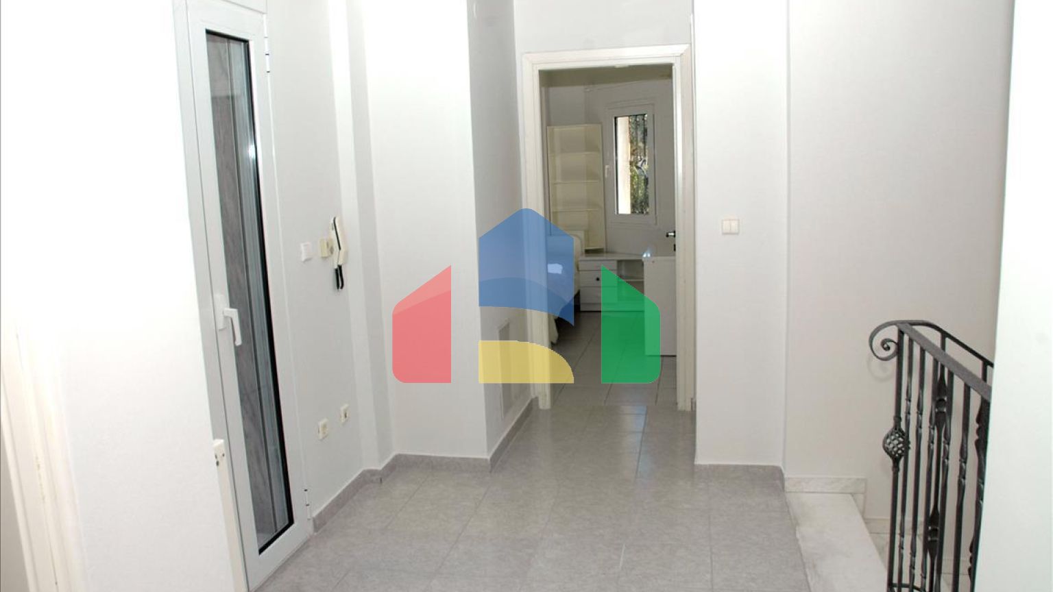 Продаж - Котедж 285 m² в передмісті Салонік