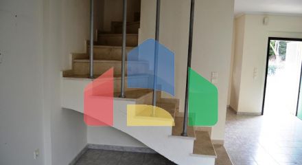 Продажа - Таунхаус 100 m² в пригороде Салоник