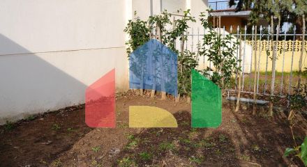 Продажа - Таунхаус 100 m² в пригороде Салоник