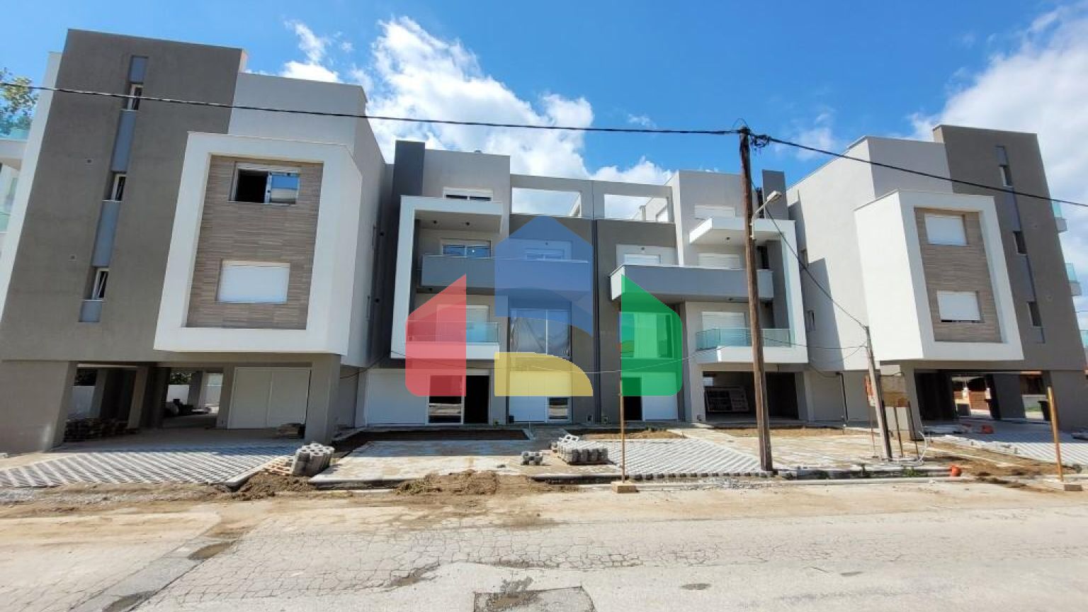 Продаж - Квартира 42 m² в передмісті Салонік