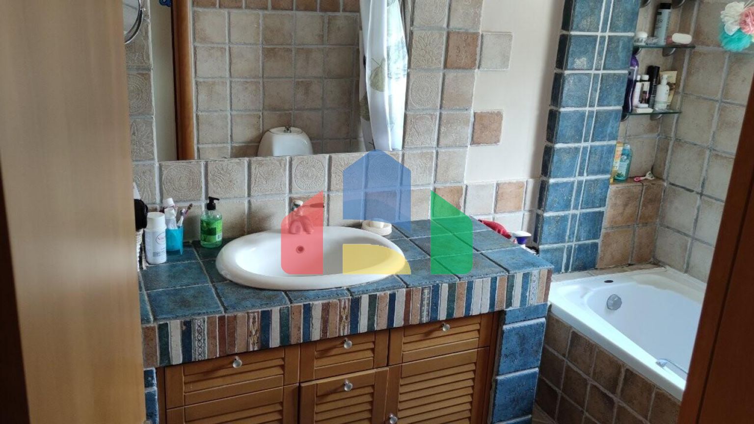 Продаж - Котедж 300 m² в передмісті Салонік