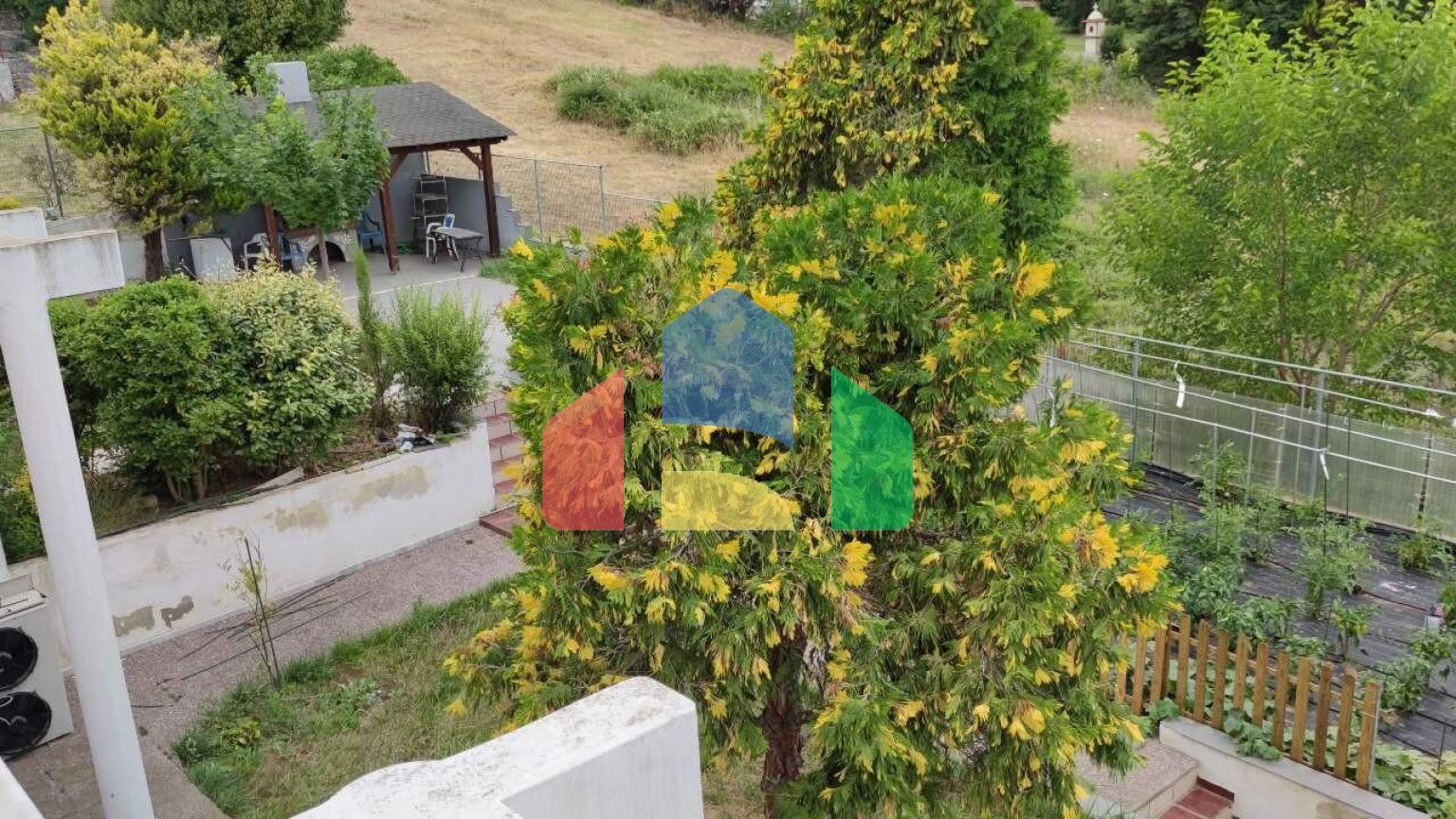 Продаж - Котедж 300 m² в передмісті Салонік