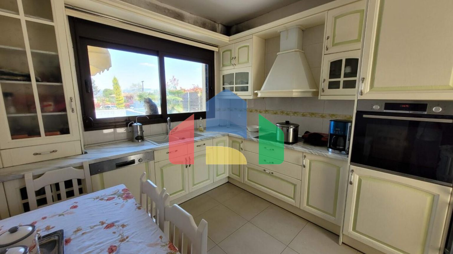 Продажа - Вилла 167 m² в пригороде Салоник