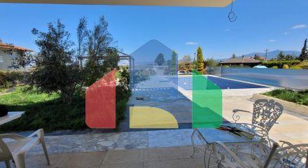 Продажа - Вилла 167 m² в пригороде Салоник