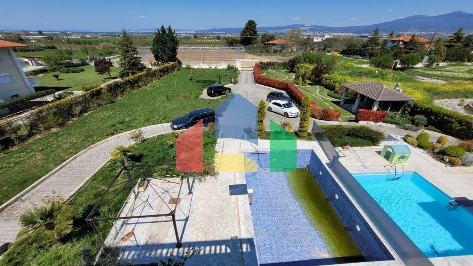 Продажа - Вилла 167 m² в пригороде Салоник