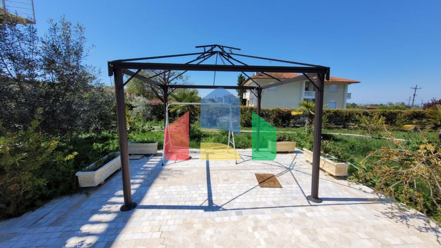 Продажа - Вилла 167 m² в пригороде Салоник