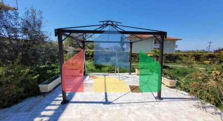 Продажа - Вилла 167 m² в пригороде Салоник