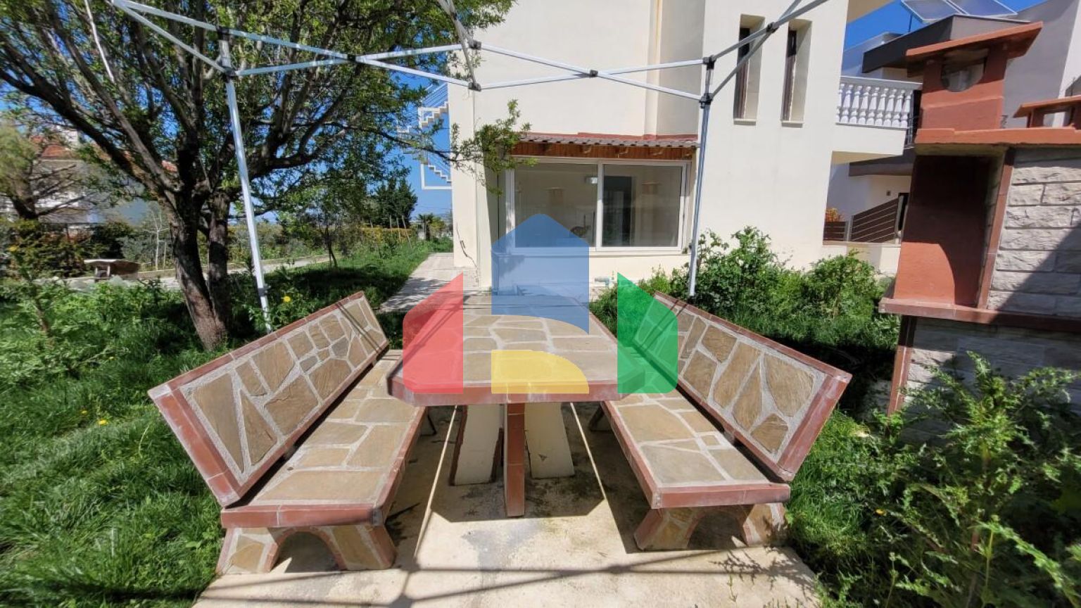 Продажа - Вилла 167 m² в пригороде Салоник