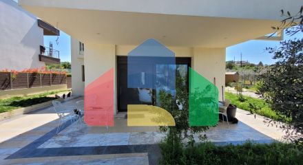 Продажа - Вилла 167 m² в пригороде Салоник