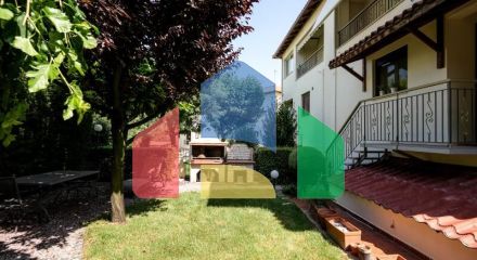 Продажа - Таунхаус 178 m² в пригороде Салоник