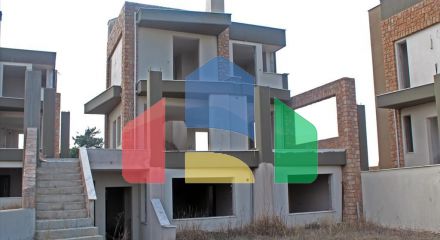 For Sale - Detached house 300 m² in the suburbs of Thessaloniki