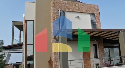 For Sale - Detached house 300 m² in the suburbs of Thessaloniki