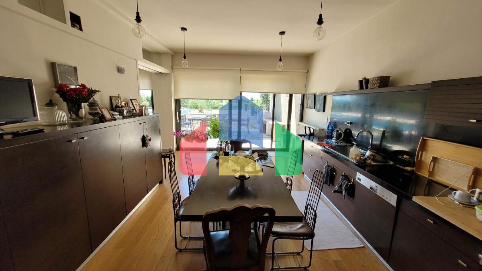 Продажа - Вилла 500 m² в пригороде Салоник