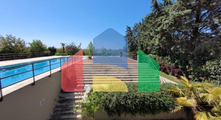 Продажа - Вилла 500 m² в пригороде Салоник Продажа - Вилла 500 m² в пригороде Салоник